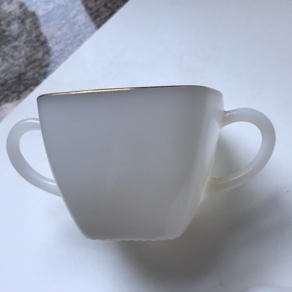 Vintage Anchor Hocking milk glass cream and sugar - Picture 11 of 11